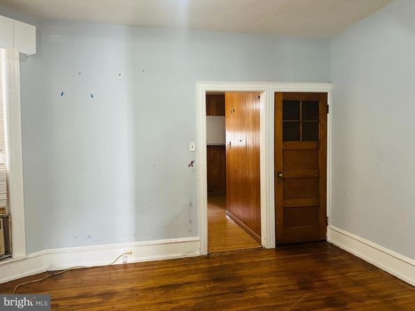 520 W Duncannon Avenue, Philadelphia PA 19120