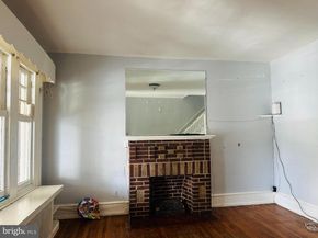 520 W Duncannon Avenue, Philadelphia PA 19120