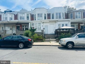 520 W Duncannon Avenue