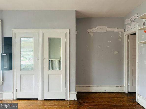 520 W Duncannon Avenue, Philadelphia PA 19120