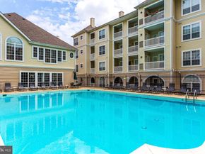 4561 Strutfield Lane 3414, Alexandria VA 22311