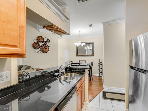 4561 Strutfield Lane 3414, Alexandria VA 22311