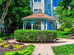 4561 Strutfield Lane 3414, Alexandria VA 22311