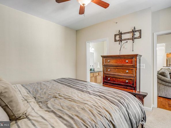4561 Strutfield Lane 3414, Alexandria VA 22311