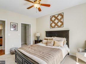 4561 Strutfield Lane 3414, Alexandria VA 22311
