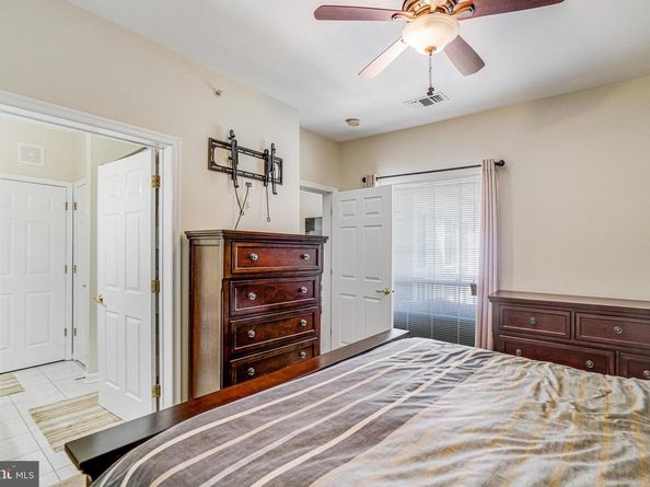 4561 Strutfield Lane 3414, Alexandria VA 22311