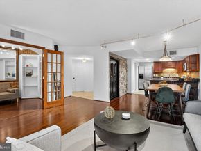 1099 22nd Street NW 304, Washington DC 20037