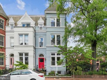 915 Westminster Street NW