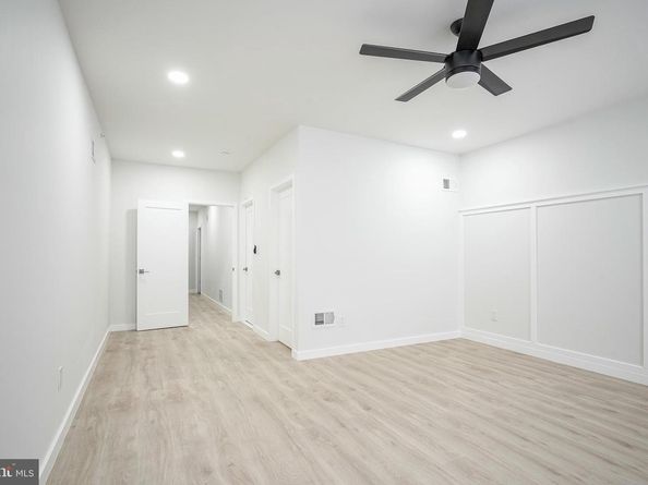 1143 Tasker Street, Philadelphia PA 19148