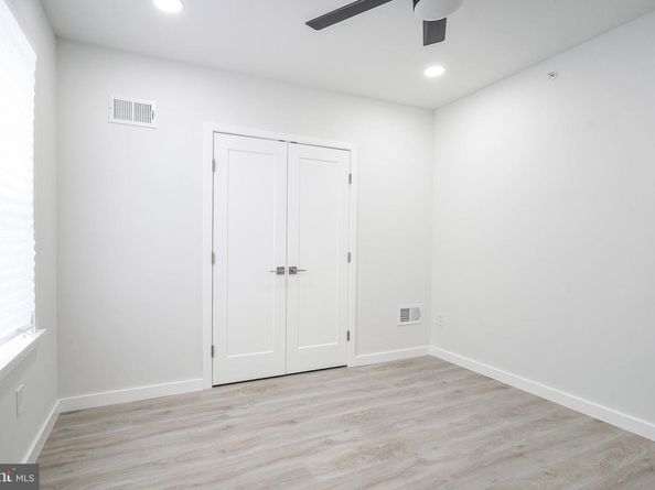 1143 Tasker Street, Philadelphia PA 19148