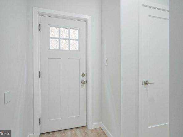 1143 Tasker Street, Philadelphia PA 19148