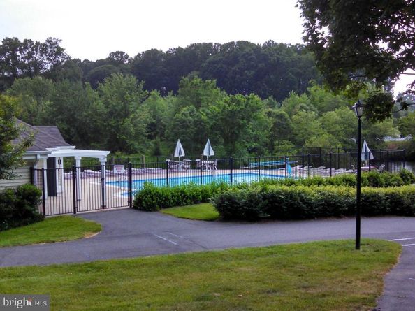 7743 Inversham Drive 197, Falls Church VA 22042
