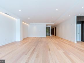 223 S 6TH Street 701, Philadelphia PA 19106