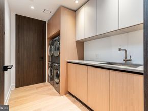 223 S 6TH Street 701, Philadelphia PA 19106