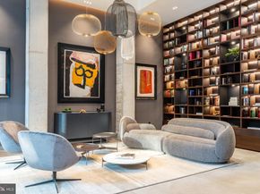 223 S 6TH Street 701, Philadelphia PA 19106