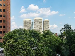 223 S 6TH Street 701, Philadelphia PA 19106