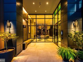 223 S 6TH Street 701, Philadelphia PA 19106