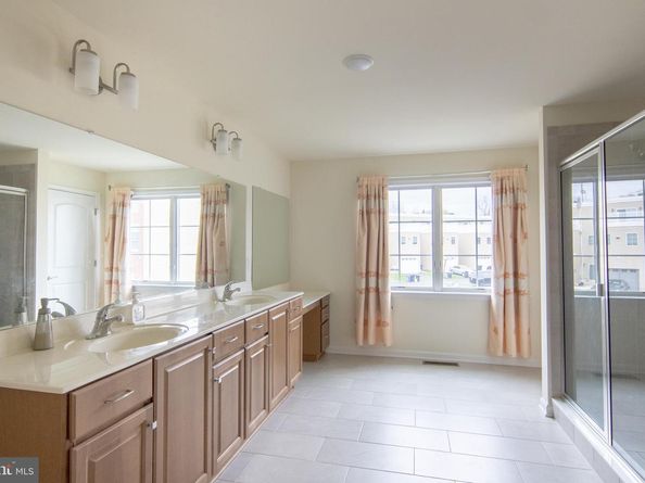 3406 Pietro Way, Philadelphia PA 19145