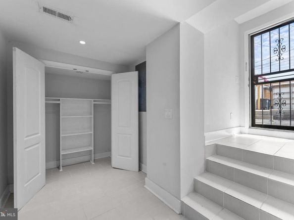 5209 5TH Street NW, Washington DC 20011