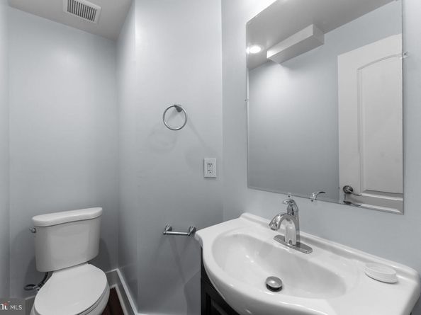 5209 5TH Street NW, Washington DC 20011