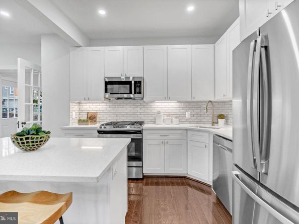 3009 20TH Street NE, Washington DC 20018