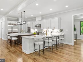 501 Yeonas Drive SW, Vienna VA 22180