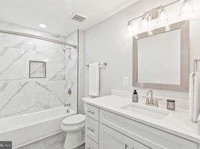 501 Yeonas Drive SW, Vienna VA 22180