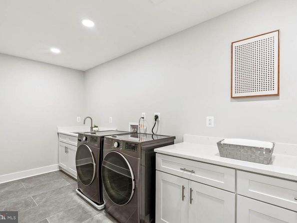 501 Yeonas Drive SW, Vienna VA 22180
