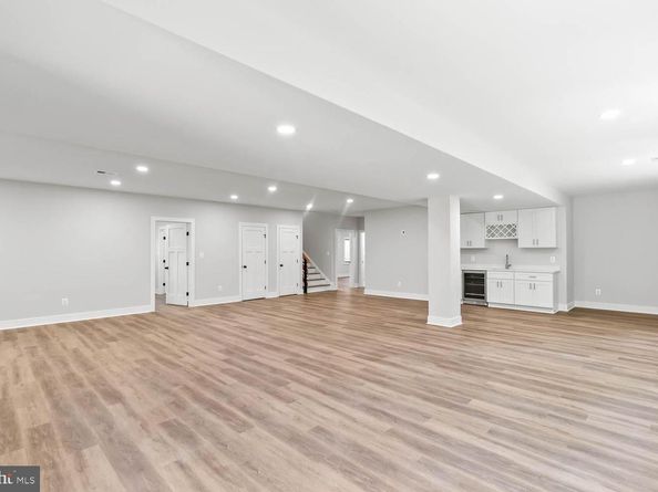 501 Yeonas Drive SW, Vienna VA 22180