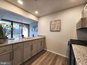 525 N Armistead Street T2, Alexandria VA 22312
