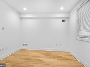 412 N Front Street 25, Philadelphia PA 19123