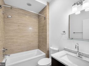 412 N Front Street 25, Philadelphia PA 19123