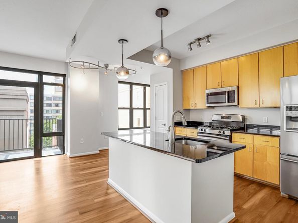 1001 L Street NW 811, Washington DC 20001
