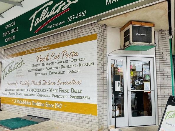 923 E Moyamensing Avenue, Philadelphia PA 19147