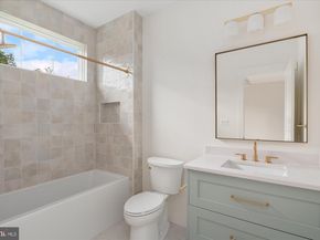 6200 31st Street N, Arlington VA 22207