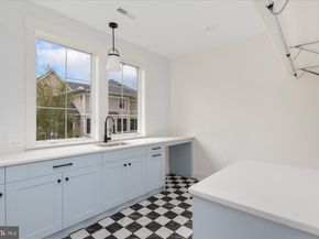 6200 31st Street N, Arlington VA 22207