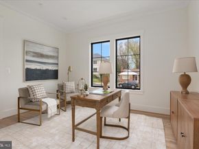 6200 31st Street N, Arlington VA 22207