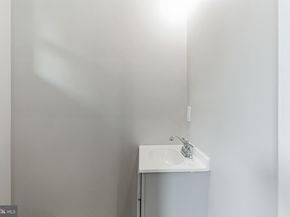 5816 Pine Street, Philadelphia PA 19143