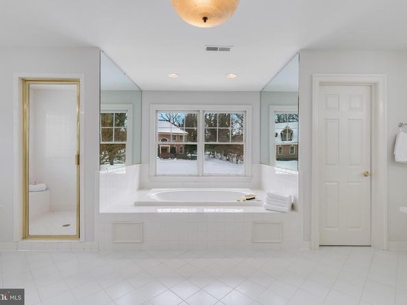 1008 Jarvis Court, Mclean VA 22101