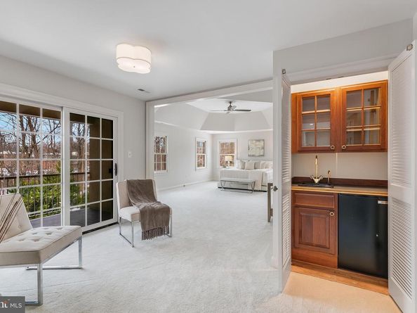 1008 Jarvis Court, Mclean VA 22101