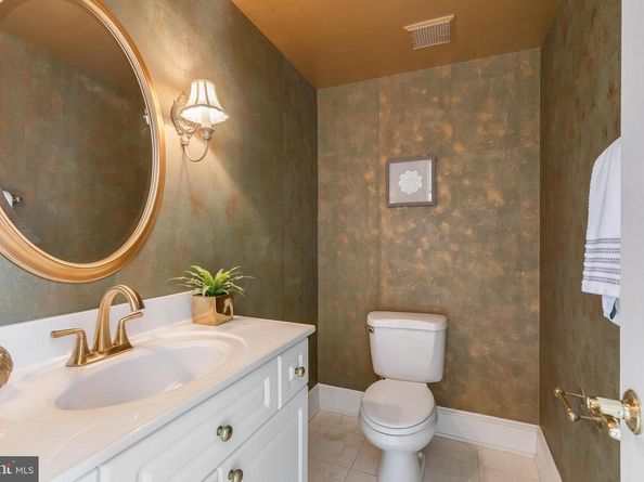 1008 Jarvis Court, Mclean VA 22101