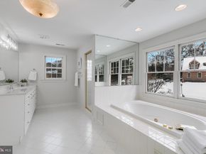 1008 Jarvis Court, Mclean VA 22101