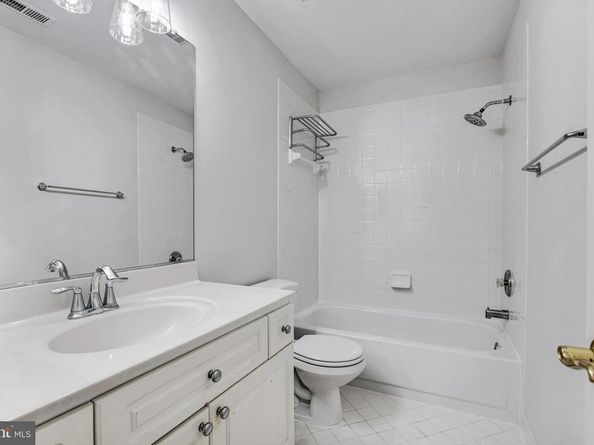1008 Jarvis Court, Mclean VA 22101
