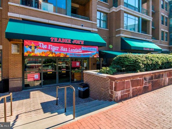 1155 23rd Street NW 6J, Washington DC 20037