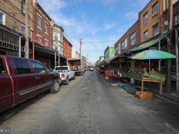 832 League Street, Philadelphia PA 19147