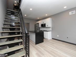 832 League Street, Philadelphia PA 19147
