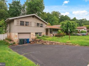 1026 Old Ford Road, Huntingdon Valley PA 19006