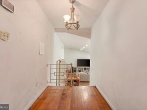 1026 Old Ford Road, Huntingdon Valley PA 19006