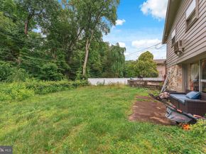 1026 Old Ford Road, Huntingdon Valley PA 19006