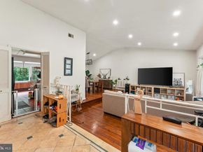 1026 Old Ford Road, Huntingdon Valley PA 19006